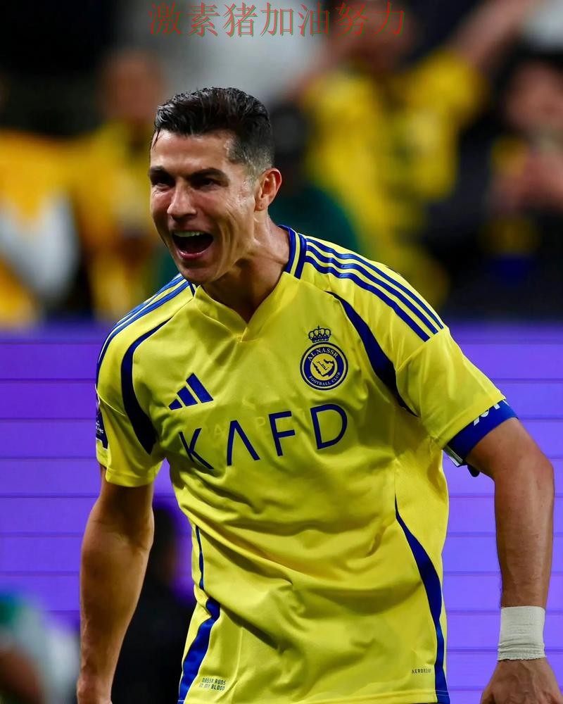 C罗赛后发声点燃全场